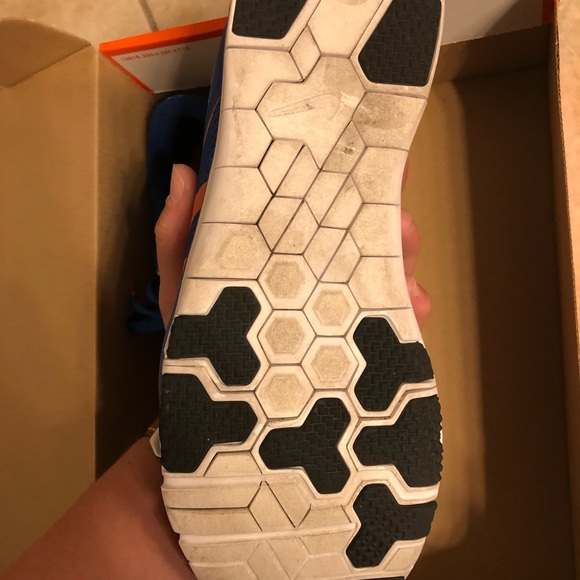 University of Florida Nike’s - Picture 4 of 5